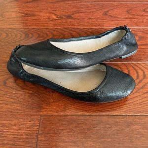 Gianni Bini Black Leather Flats, 8.5
